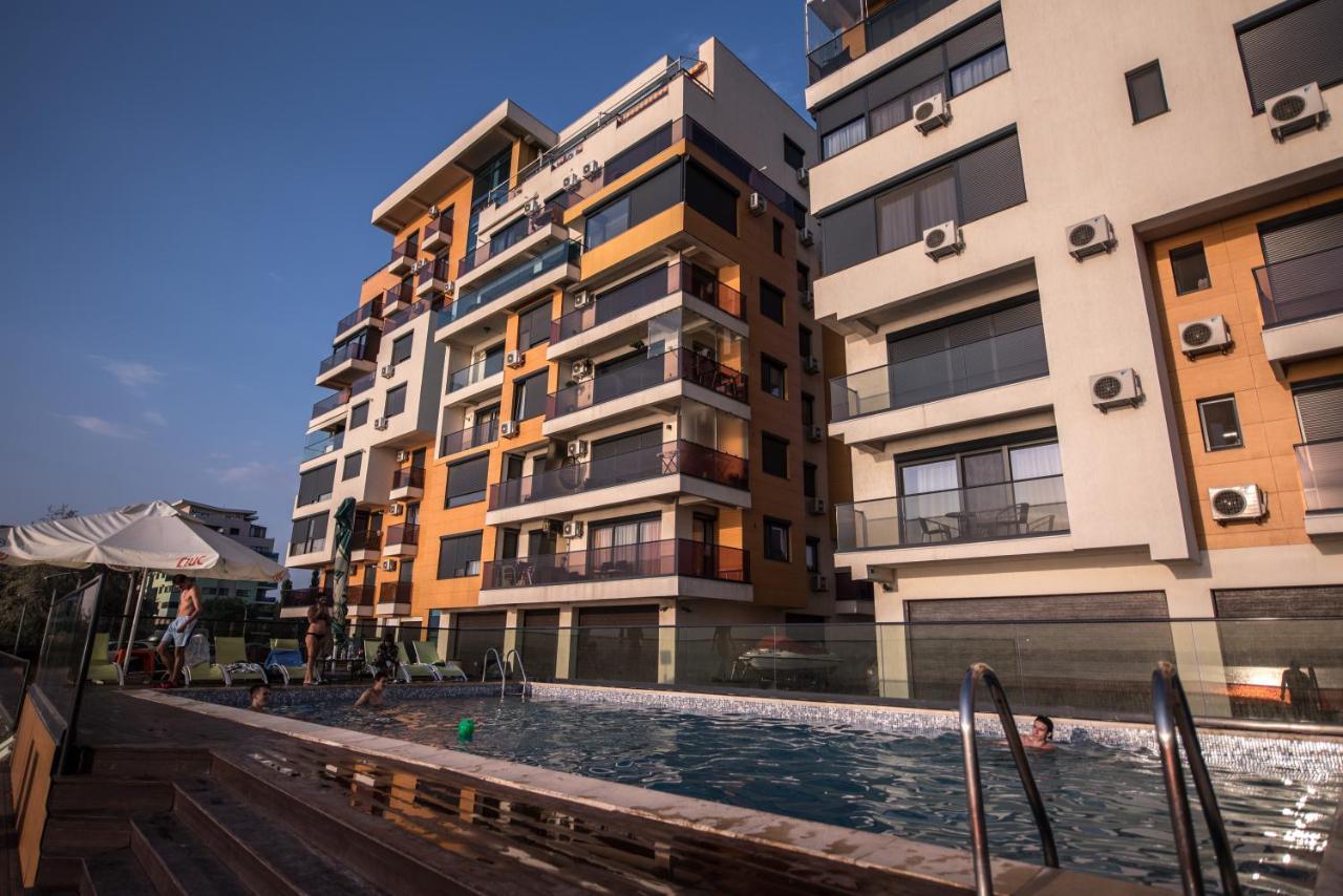 Sns Apartament In Vila Sophia Mamaia Bagian luar foto