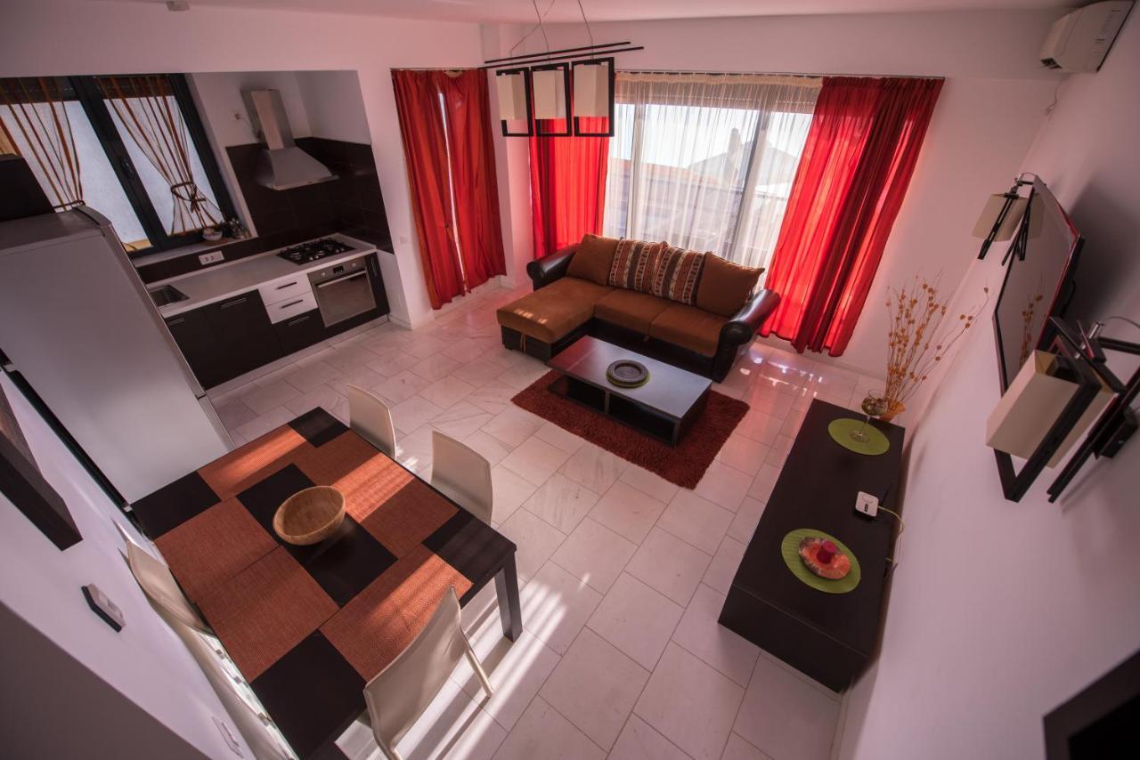 Sns Apartament In Vila Sophia Mamaia Bagian luar foto