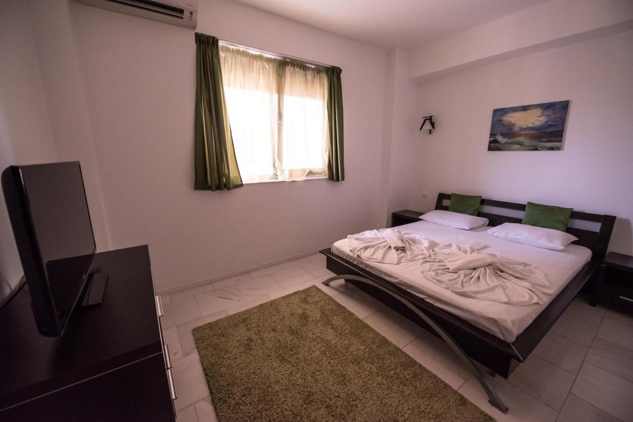 Sns Apartament In Vila Sophia Mamaia Bagian luar foto