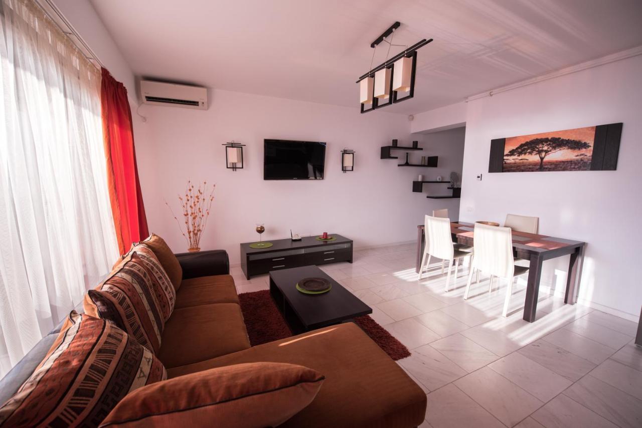 Sns Apartament In Vila Sophia Mamaia Bagian luar foto