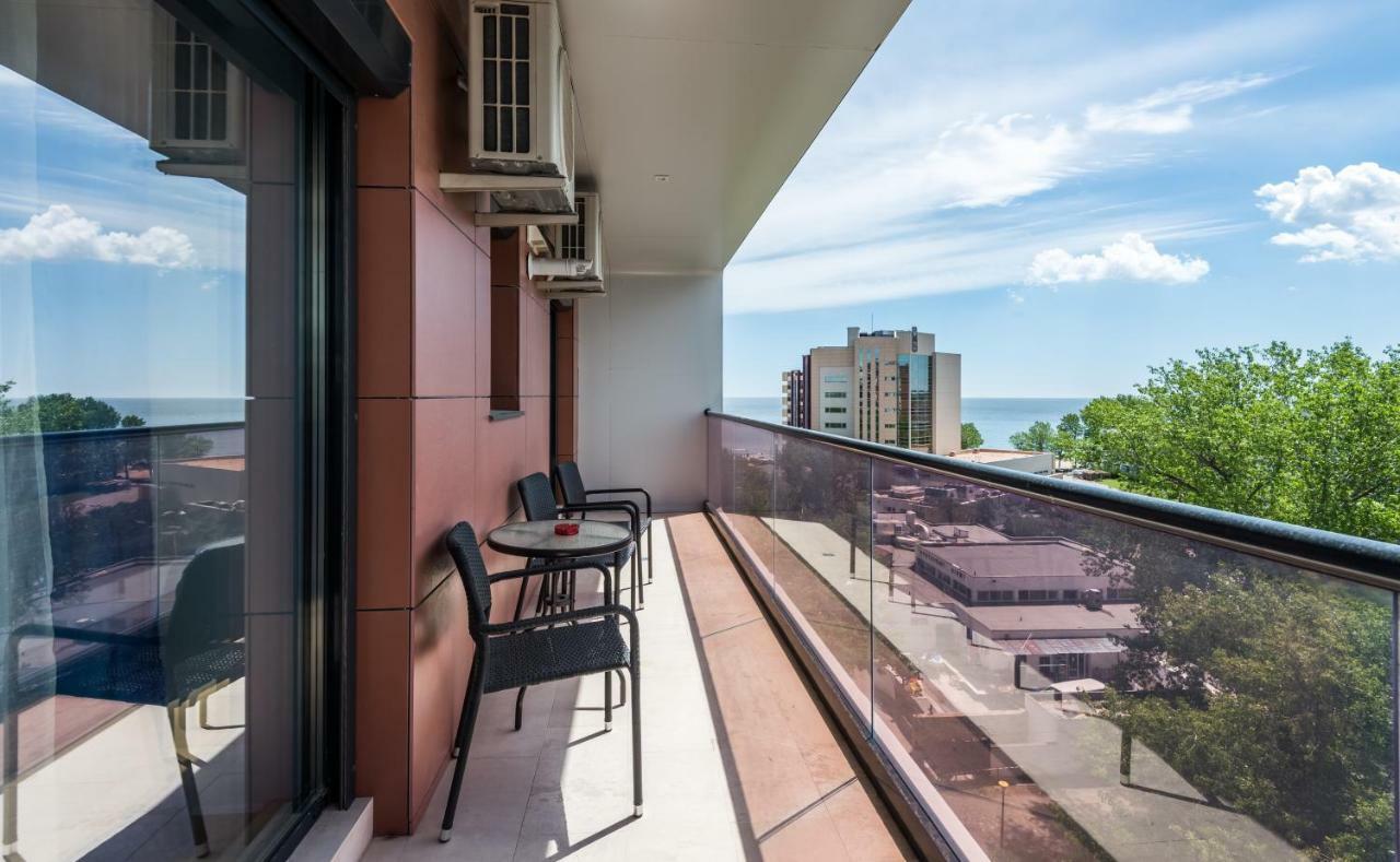 Sns Apartament In Vila Sophia Mamaia Bagian luar foto