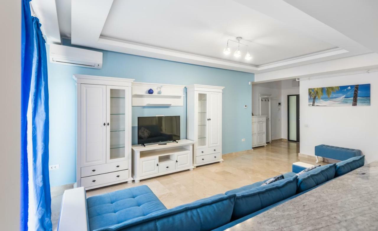 Sns Apartament In Vila Sophia Mamaia Bagian luar foto